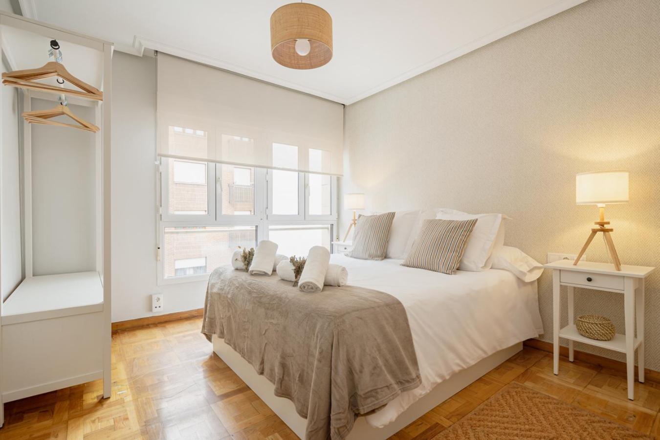 Apartamento Tres Mares Gijon Exterior photo